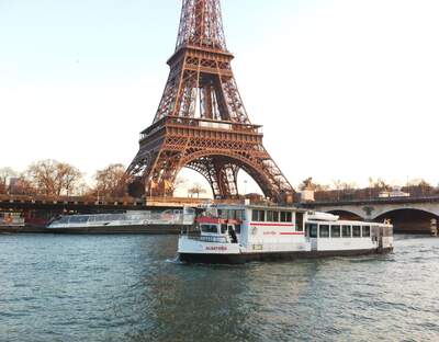 Les Péniches de Paris